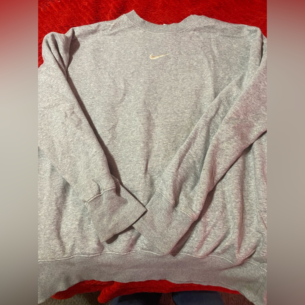 Nike sweatshirt